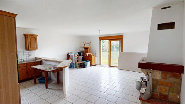 Maison de Plain pied dans un hammeau commune Etrechet