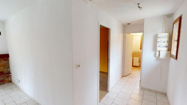 Maison de Plain pied dans un hammeau commune Etrechet