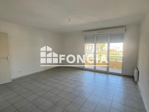 Location Appartement 2 pièces 43.15 m² - 44 AV DU DOCTEUR SCHWEITZER Perpignan 66000