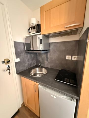 EN EXCLUSIVITE 2 appartements vendus loués avec 2 places parking Centre-ville de Guéret, Excellente rentabilité 71 000 €