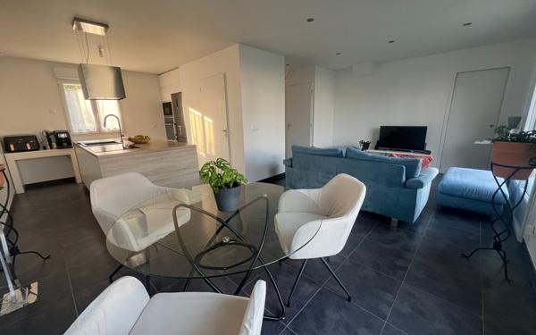 Maison à vendre    4 pièces • 82 m2 Étréchy