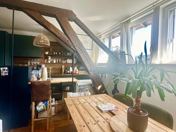 Bel Appartement, centre ville de Saumur à vendre 3 pièces SAUMUR (49400) - restauré avec du charme - 58m² - 2 chambres