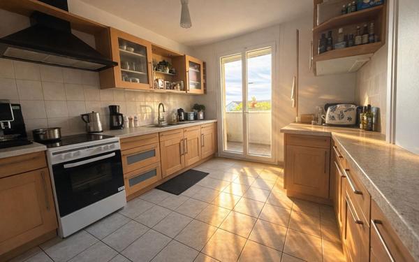 Appartement à vendre    6 pièces • 141 m2 Toulouse