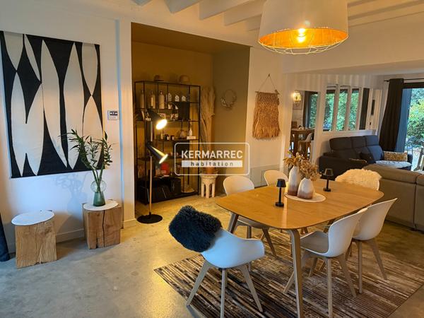 Maison 7 pièces – 170 m² environ à Saint-Grégoire (ref : 39363)
