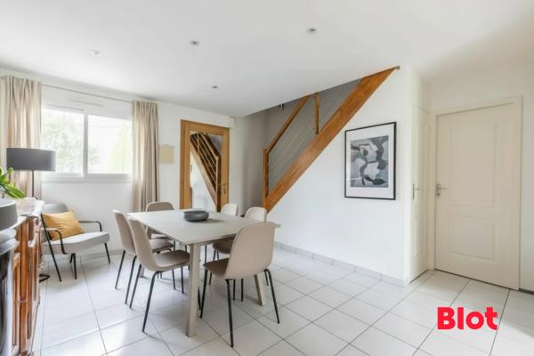 Maison 5 pièce(s)