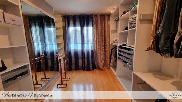 Dpt Vendée (85), à vendre FONTENAY LE COMTE maison d'architecte P9 de 307 m² - Terrain de 4000 m²