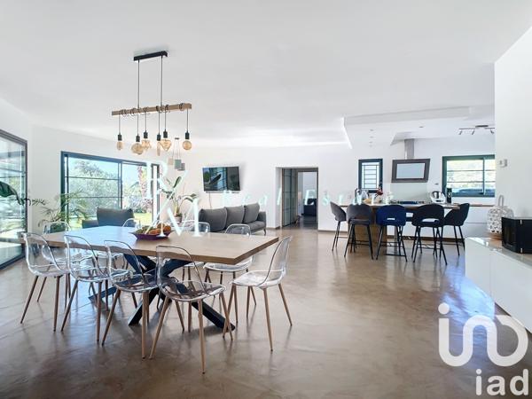 Maison à vendre 10 pièces 265 m² Rognes