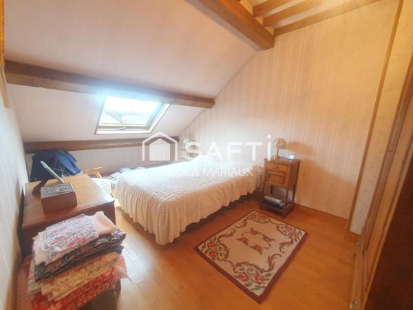 Maison de 163 m² et sa dépendance de 64 m².