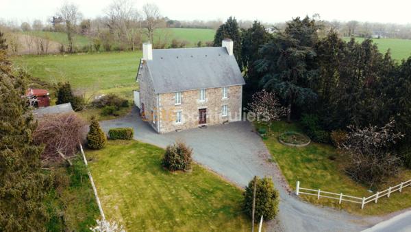 Vente Maison160 m² - 6 Pièces - MOYON VILLAGES (50860)