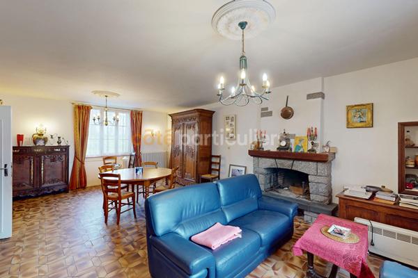 Vente Maison160 m² - 6 Pièces - MOYON VILLAGES (50860)