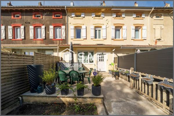 Ideal première acquisition, investisseurs,  proche de toutes commodités, axe A31 à moins de 10mn, gare SNCF...