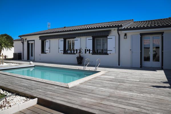 Vaux-sur-Mer (17640) VAUX-SUR-MER - MAISON ENTIEREMENT RÉNOVÉE AVEC GOÛT AU PRIX DE 599 000 € FAI