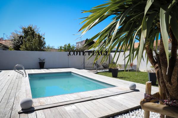 Vaux-sur-Mer (17640) VAUX-SUR-MER - MAISON ENTIEREMENT RÉNOVÉE AVEC GOÛT AU PRIX DE 599 000 € FAI