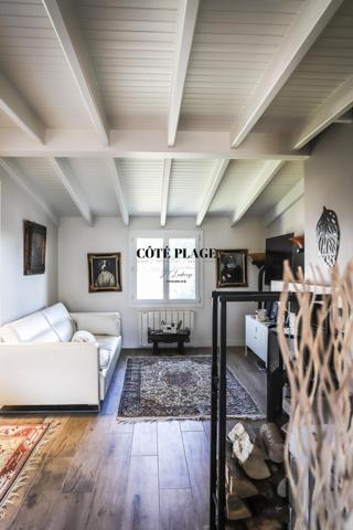 Vaux-sur-Mer (17640) VAUX-SUR-MER - MAISON ENTIEREMENT RÉNOVÉE AVEC GOÛT AU PRIX DE 599 000 € FAI