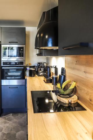 Vaux-sur-Mer (17640) VAUX-SUR-MER - MAISON ENTIEREMENT RÉNOVÉE AVEC GOÛT AU PRIX DE 599 000 € FAI