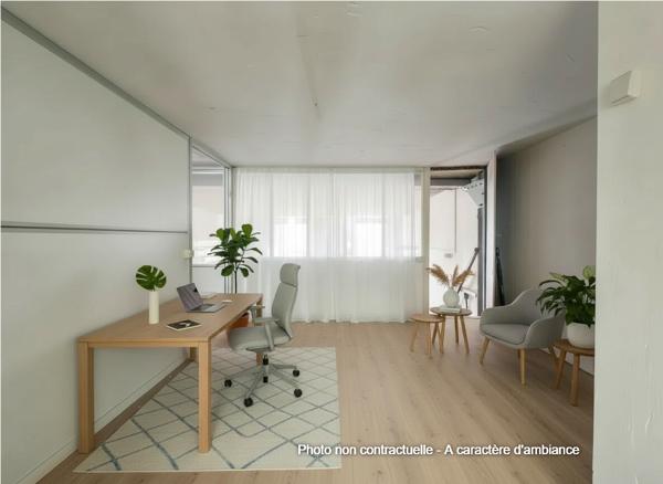 Local d'activité à transformer en loft de 70 m2