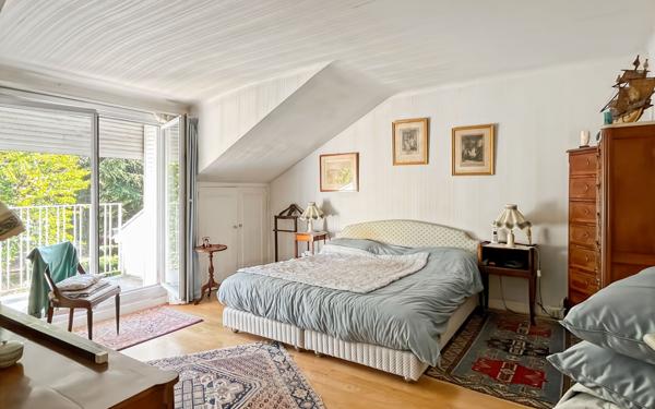 Maison à vendre    5 pièces • 148,80 m2 Nantes