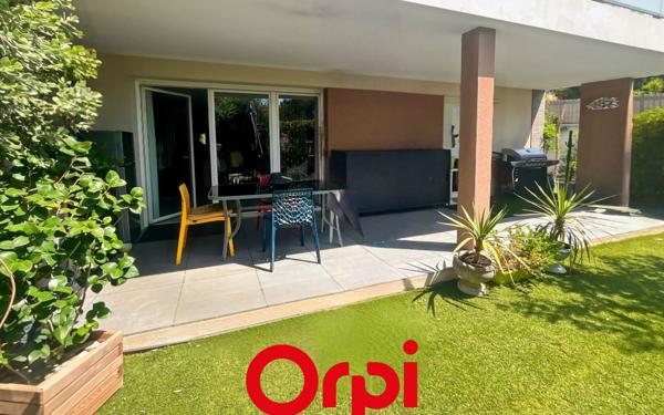 Appartement à vendre    3 pièces • 59,70 m2 Bandol