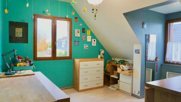 Maison à vendre à BEZANNES (51), 4 chambres + sous sol complet sur une parcelle de 743m2 arborée