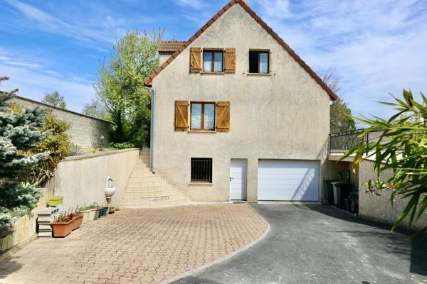 Maison à vendre à BEZANNES (51), 4 chambres + sous sol complet sur une parcelle de 743m2 arborée