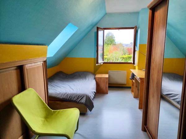 Maison à vendre à BEZANNES (51), 4 chambres + sous sol complet sur une parcelle de 743m2 arborée