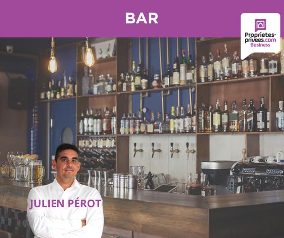 22200 GUINGAMP -   Bar Licence IV + Appartement T3