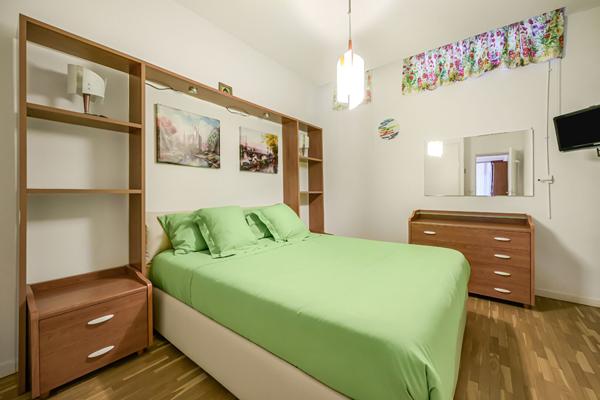 4 min à pied des Champs-Élysées, une adresse d'exception