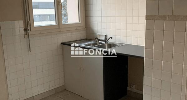 Location Appartement 4 pièces 67.04 m² - Bourg-en-bresse 01000