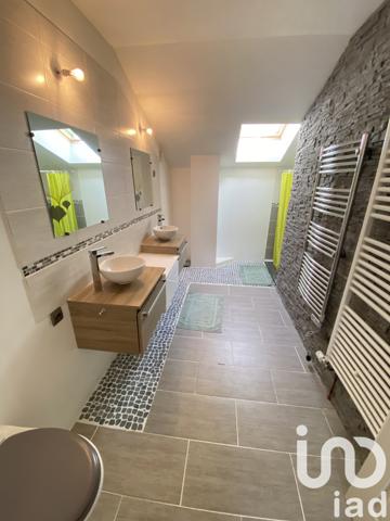 Maison à vendre 8 pièces 215 m² Availles-en-Châtellerault