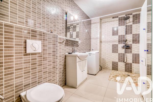 Maison à vendre 6 pièces 220 m² Crégy-lès-Meaux