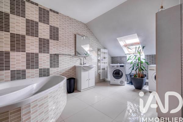 Maison à vendre 6 pièces 220 m² Crégy-lès-Meaux