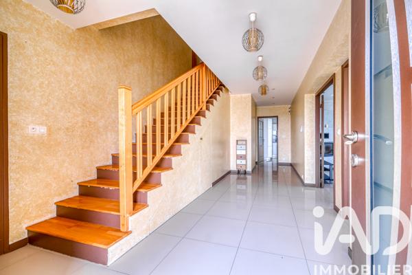 Maison à vendre 6 pièces 220 m² Crégy-lès-Meaux