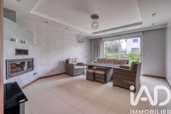 Maison à vendre 6 pièces 220 m² Crégy-lès-Meaux