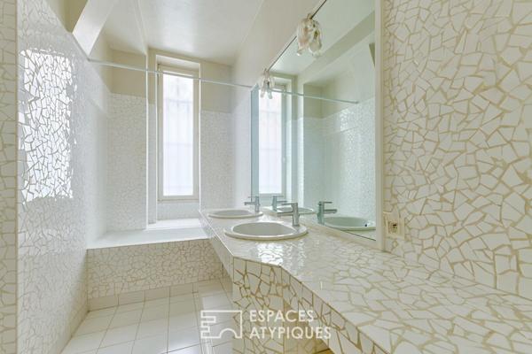 Lumineux loft en proue sur la Butte Montmartre