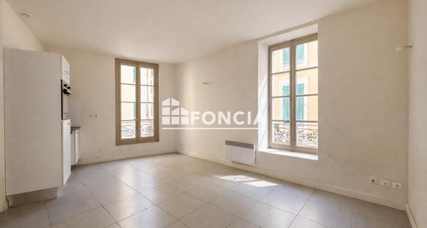 À vendre Studio 25 m² - Nîmes 30000