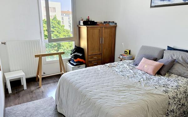 Appartement à vendre    2 pièces • 46,85 m2 Lyon 8
