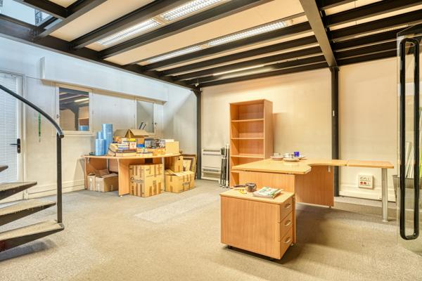 Argenteuil (95100) A vendre Argenteuil centre, Villa avec bureaux, 264 m2, 6 chambres, terrain de 925 m2