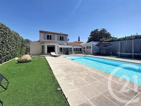 Maison à vendre  6 pièces - 160 m 2   ANTIBES  - 06