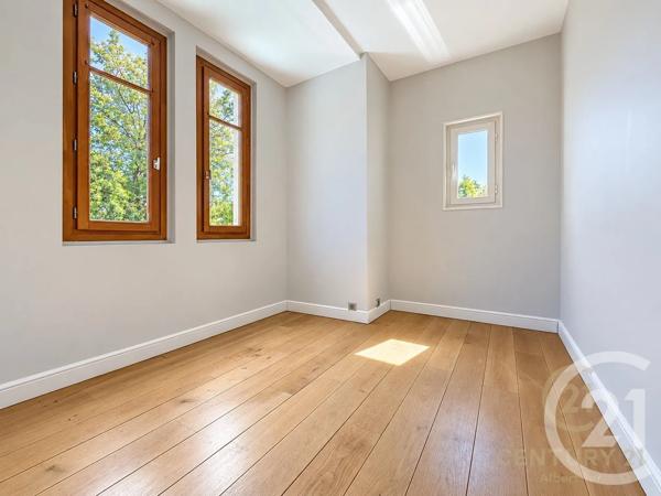 Maison à vendre  6 pièces - 160 m 2   ANTIBES  - 06