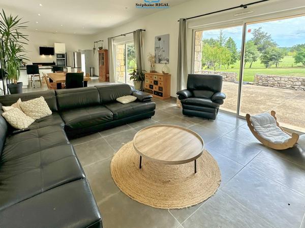 Propriete à vendre 6 pièces MONSEGUR (47) Maison de 160m2 habitables sur un terrain de 4833 m2