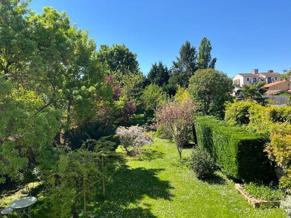 Cahors centre-ville maison 6 chambres avec grand jardin