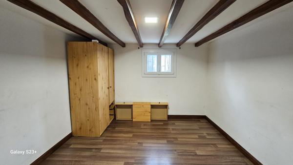 Maison sur sous-sol semi enterré NIORT quartier Rte d'Aiffres