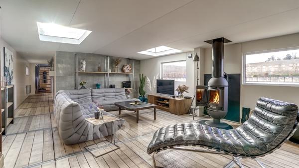 Péniche face au Parc de Saint Cloud