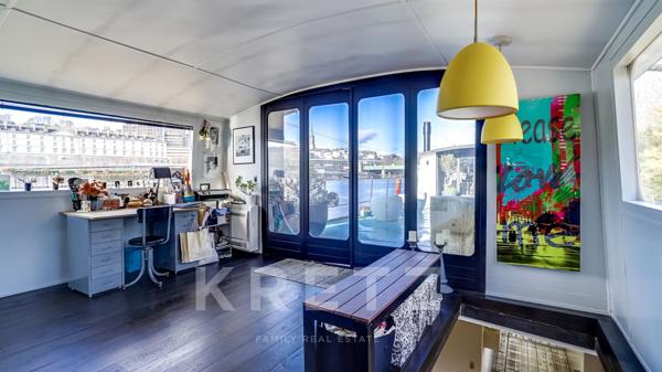 Péniche face au Parc de Saint Cloud