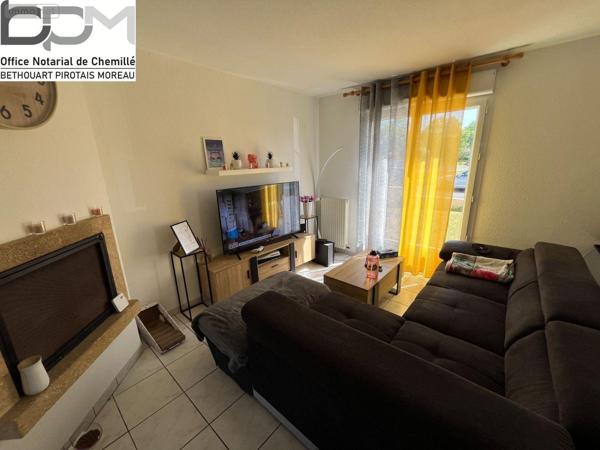 Maison à vendre à Saint-Georges-des-Gardes dans le Maine-et-Loire (49120), ref : 49062/809