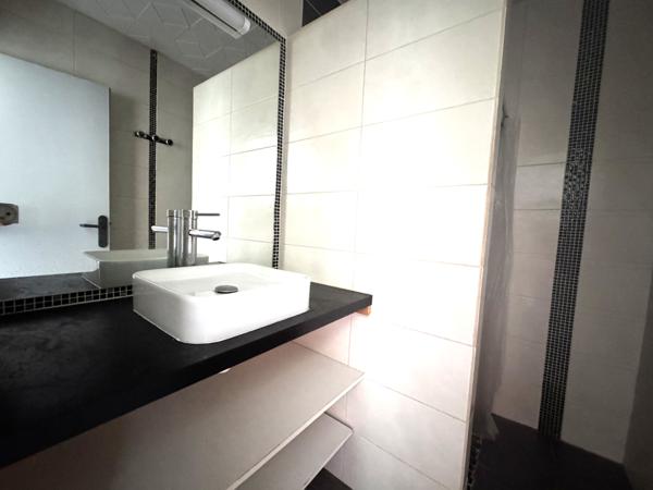 Appartement T3 avec Terrasse et cave - Manosque - Réf. 540