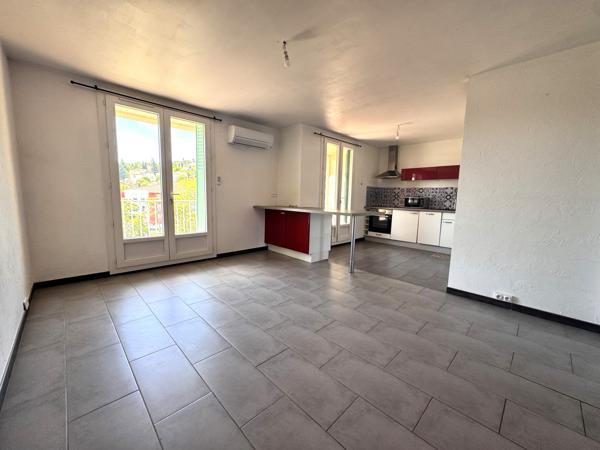 Appartement T3 avec Terrasse et cave - Manosque - Réf. 540