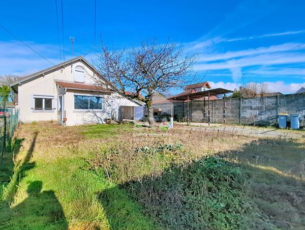 VIARMES  PAVILLON INDÉPENDANT AVEC JARDIN