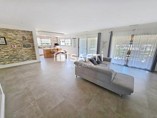 Magnifique contemporaine au calme RT 2020