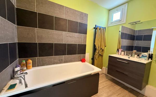 Maison à vendre    6 pièces •  Saint-Philbert-de-Grand-Lieu